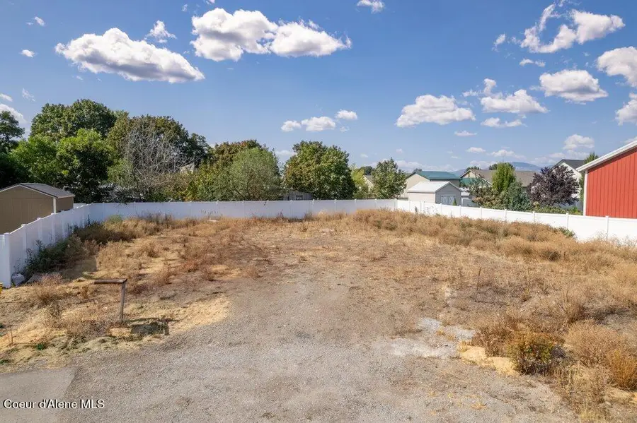 1255 W Orchard Ave, Hayden, ID 83835 - #3