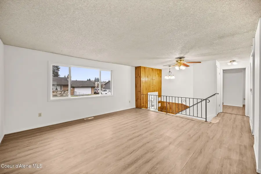 151 E LACEY AVE, Hayden, ID 83835 - #2