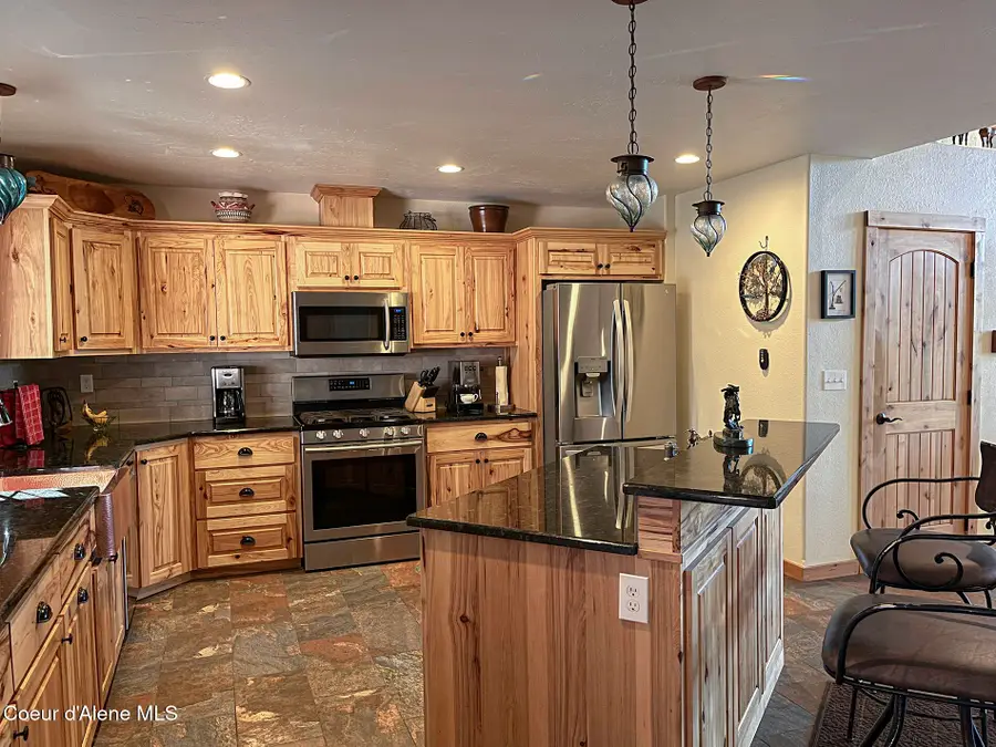 2110 Blue Sky Rd, Bonners Ferry, ID 83805 - #3