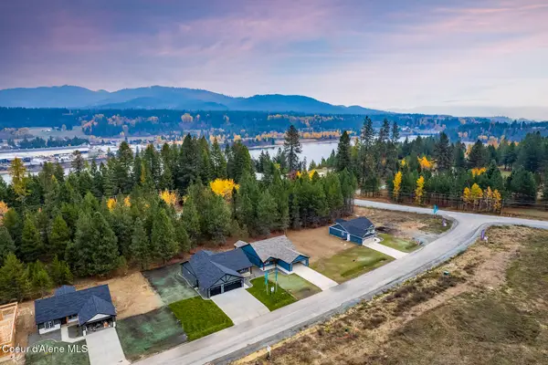 936 E Valley St S, Oldtown, ID 83822