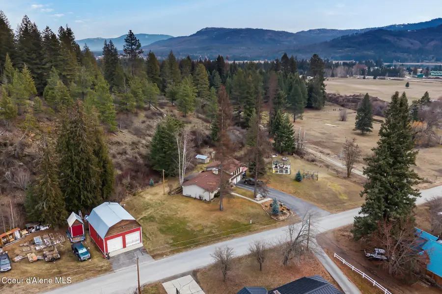 537 N Riley Creek RD, Laclede, ID 83841 - #3