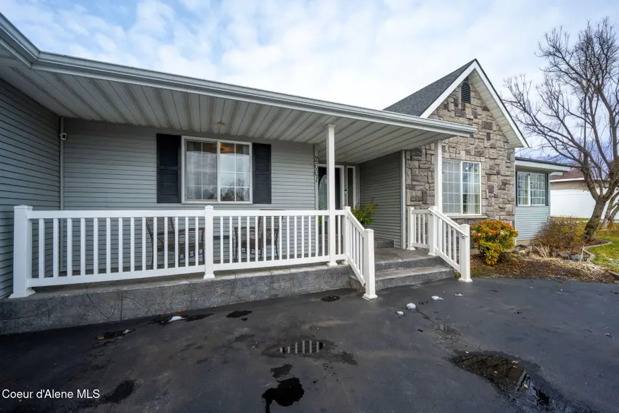 2661 N Distant Star RD, Post Falls, ID 83854 - #2