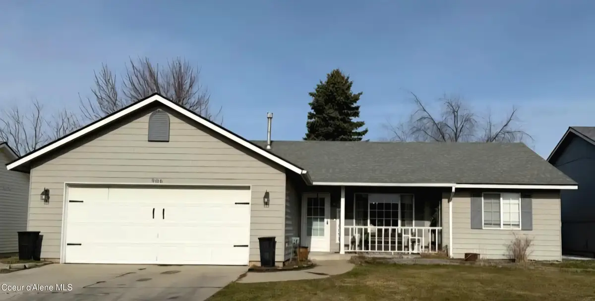 906 E Glacier Peak Dr, Post Falls, ID 83854 - #1