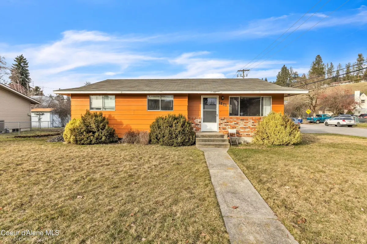 1521 E Maple Ave, Coeur Dalene, ID 83814 - #1