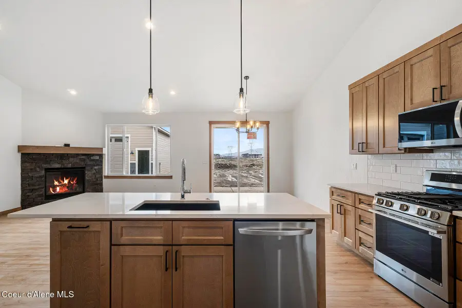 8892 W Swather AVE, Rathdrum, ID 83858 - #3