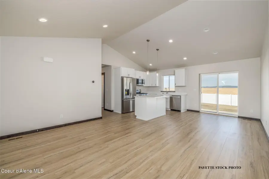 12037 N LENNON LN, Rathdrum, ID 83858 - #3