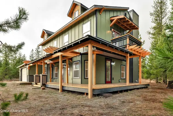 81 Angelina, Priest River, ID 83856