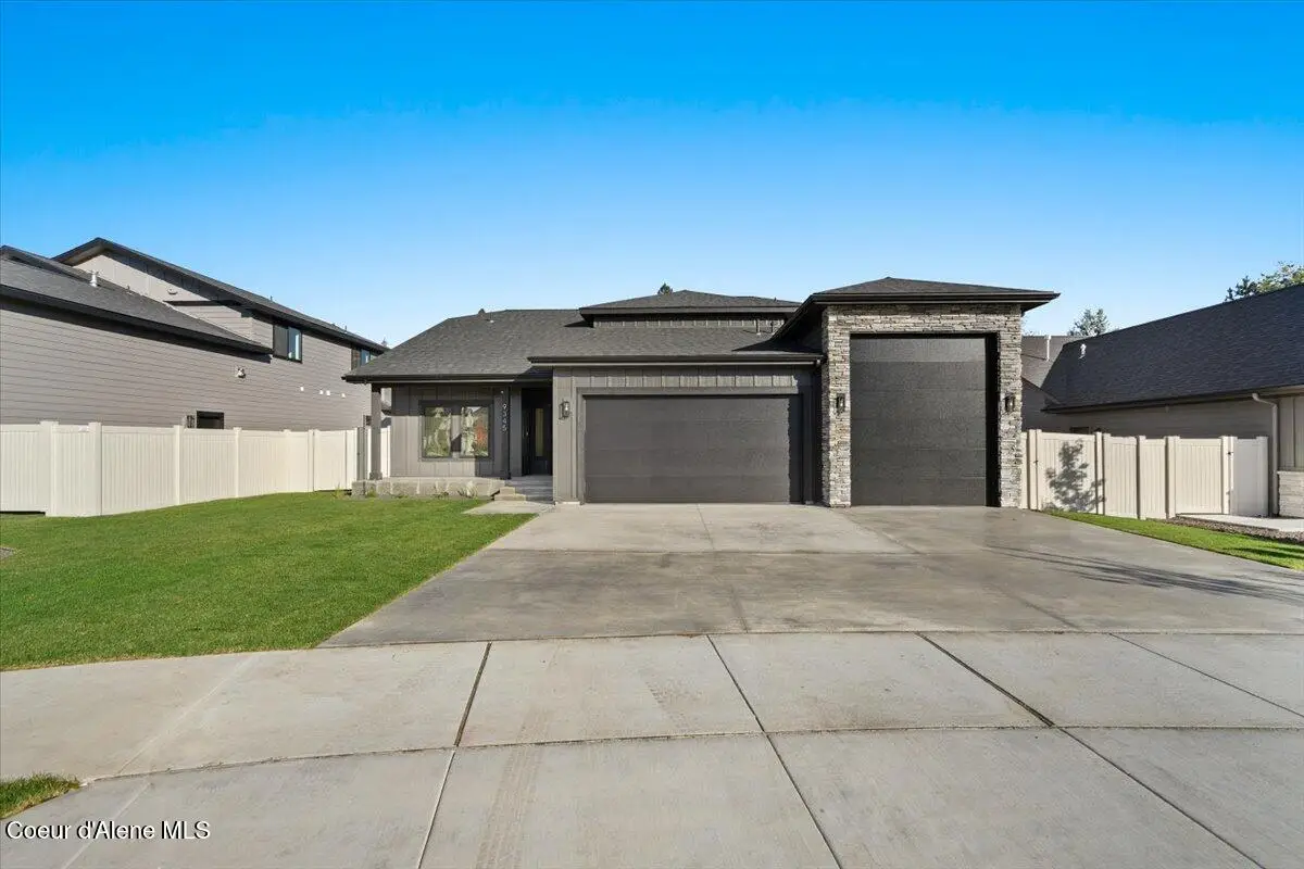 9345 N Secretariat LN, Hayden, ID 83835 - #1