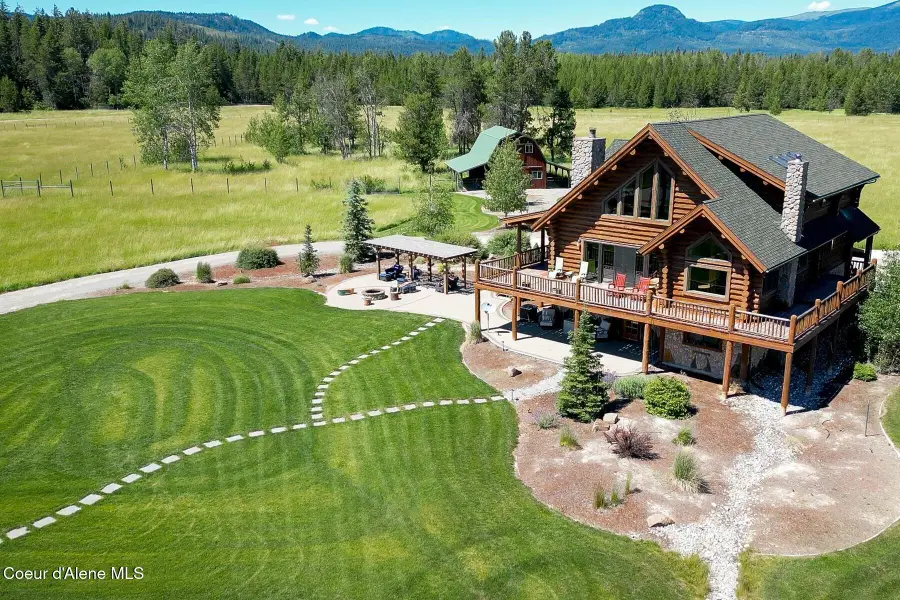 296 Camp Peine Rd, Sagle, ID 83860 - #2