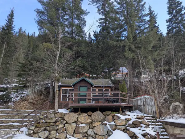 920 Pearl ST, Wallace, ID 83873