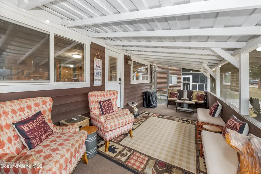 220 S Granite Bay RD, Nordman, ID 83848 - #3