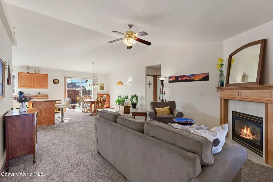 4950 W Palmwood Ln, Post Falls, ID 83854 - #2