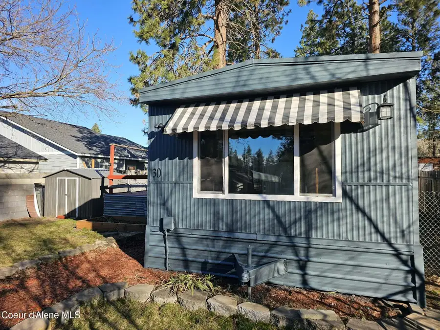 4301 E Maplewood AVE, Post Falls, ID 83854 - #3