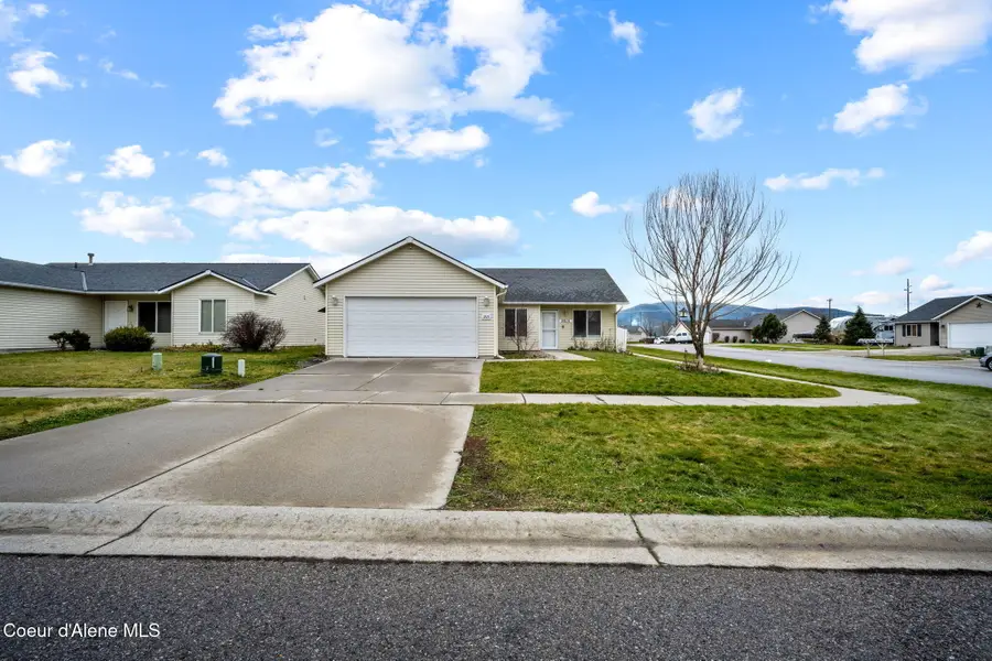 2615 E KNAPP CIR, Post Falls, ID 83854 - Image #3