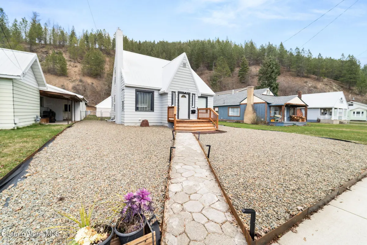 4 E Mission Ave, Kellogg, ID 83837 - #1