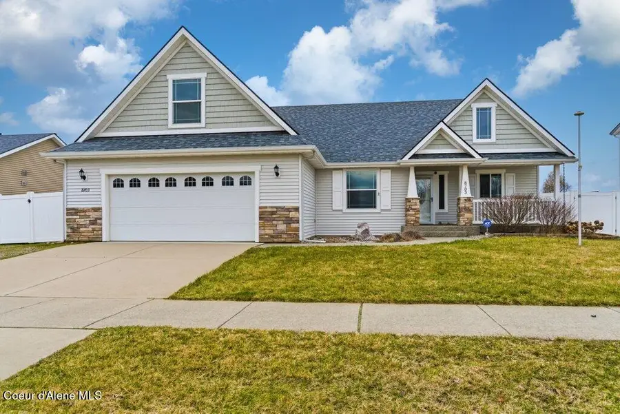 8703 N Courcelles Pkwy, Hayden, ID 83835 - #3