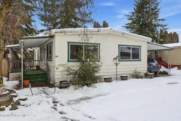 8901 N STARR LOOP, Hayden, ID 83835