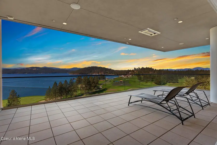 1031 S Island Green Dr, Coeur Dalene, ID 83814 - #3