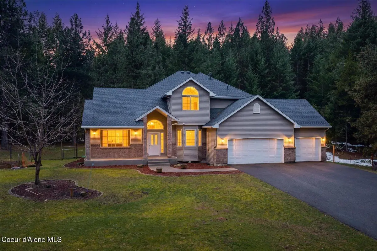 23216 E Morris Rd, Newman Lake, WA 99025 - #1