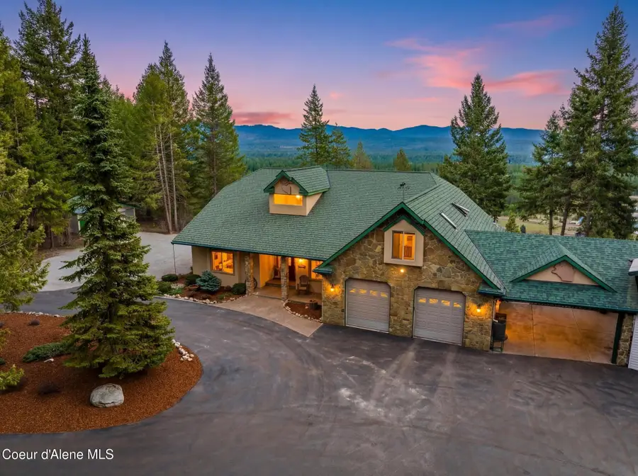 24079 N McKenzie DR, Rathdrum, ID 83858 - #2