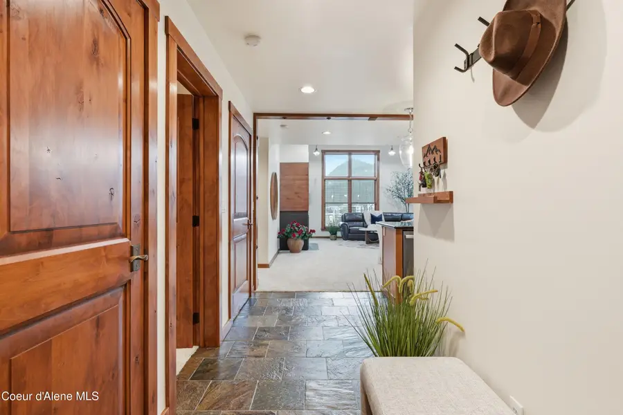 834 Mc Kinley AVE #APT 404, Kellogg, ID 83837 - #3