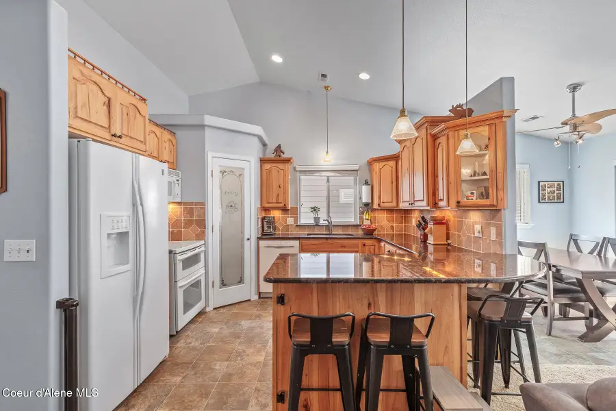 510 W Davidson Ave, Coeur Dalene, ID 83814 - #3