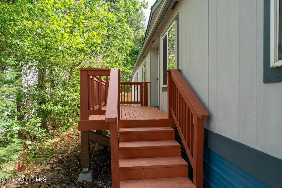 122 E Walrose Loop, Hayden, ID 83835 - Image #2