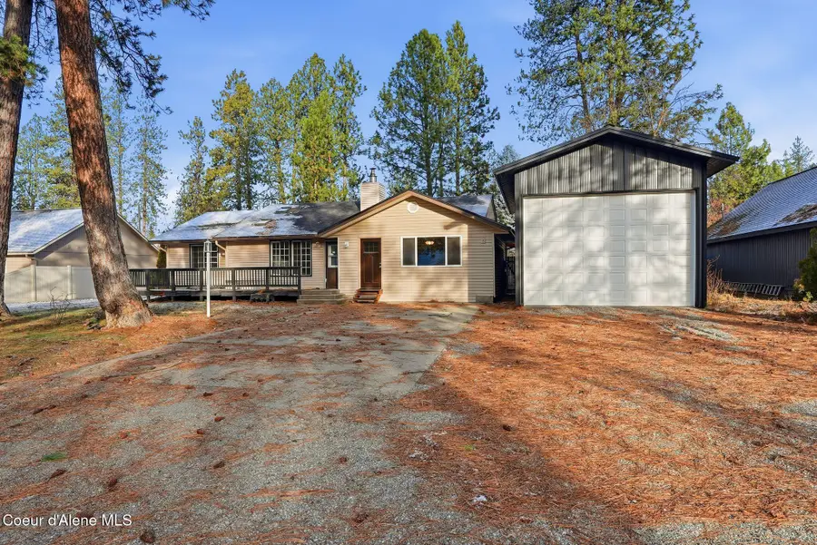 1135 E Forest Park LN, Coeur Dalene, ID 83815 - Image #2