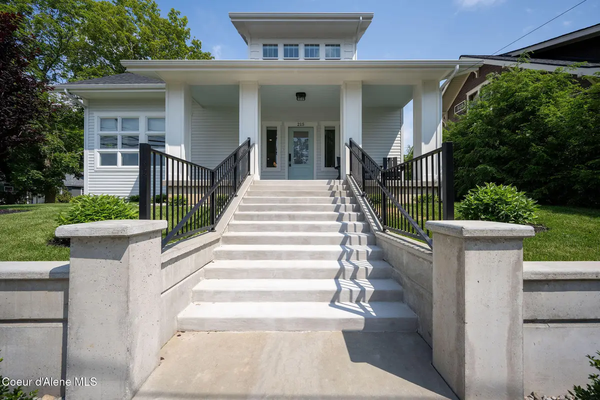 215 W Foster AVE, Coeur Dalene, ID 83814 - #1