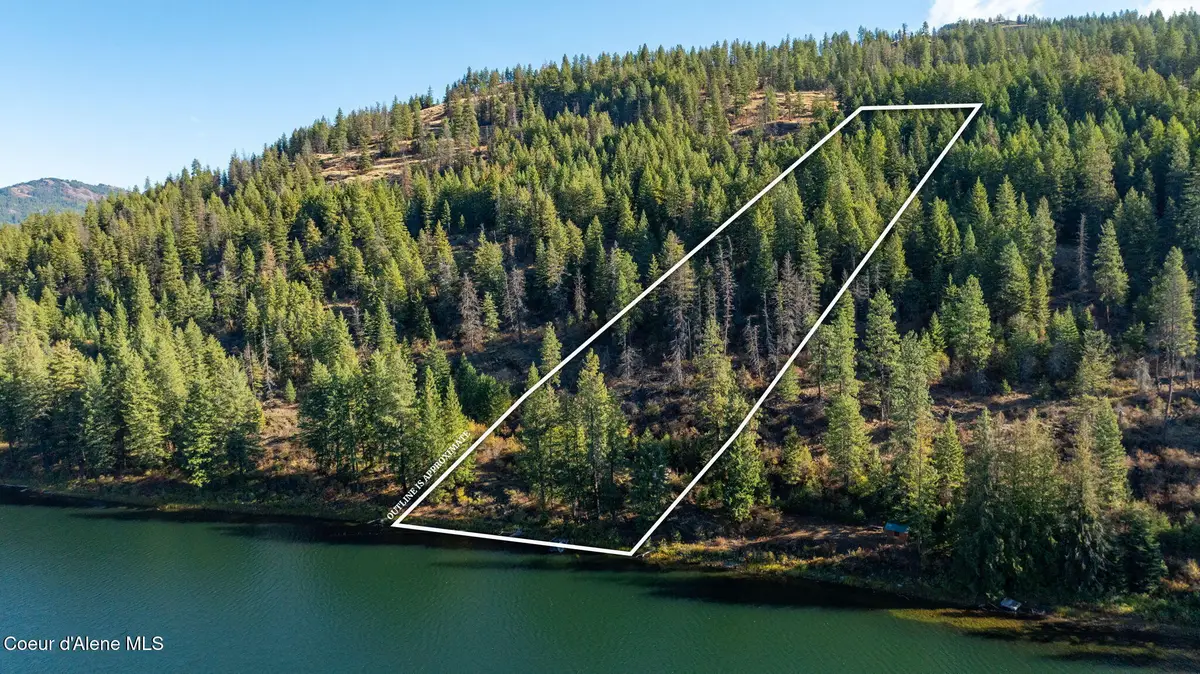 1402 Mirror Lake Rd, Sagle, ID 83860 - #1