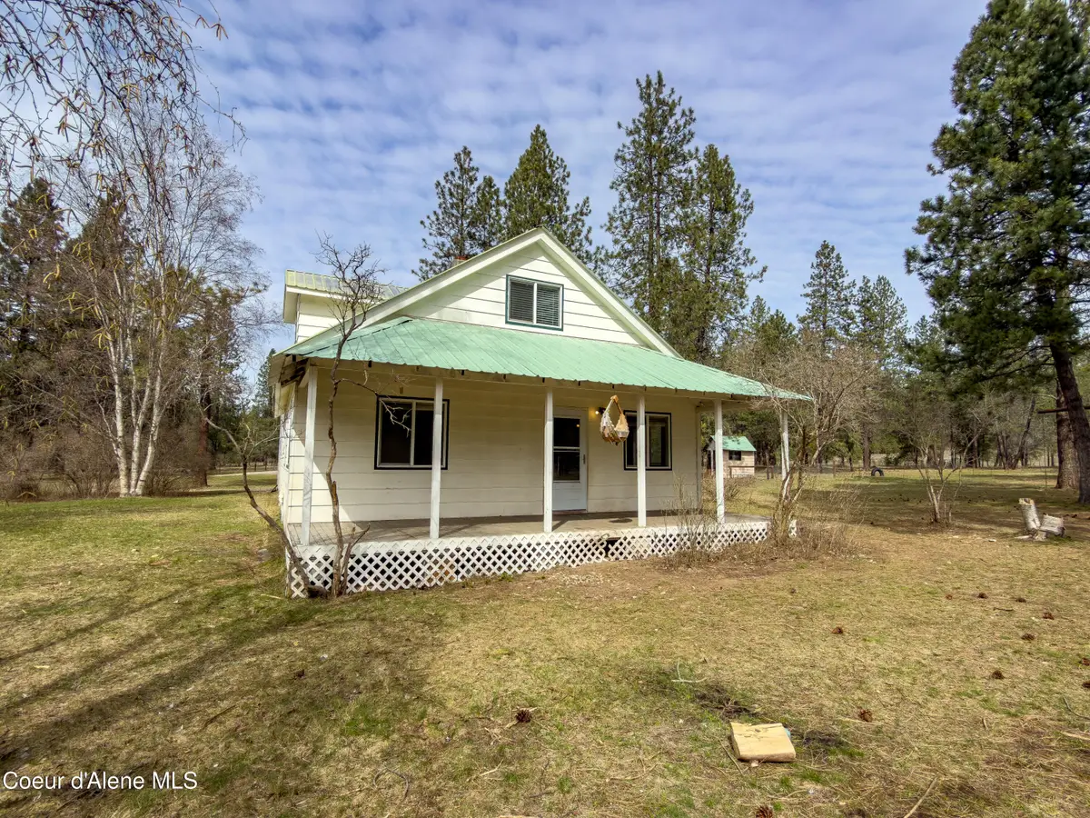 919 Silver Springs RD, Moyie Springs, ID 83845 - #1