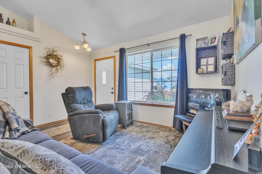 8849 N TORREY LN, Hayden, ID 83835 - #3