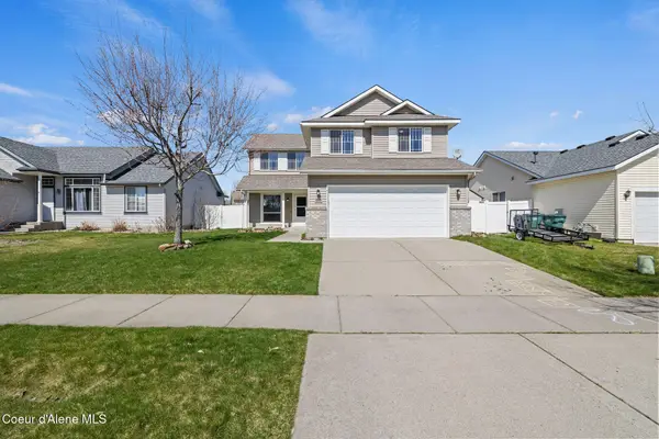 2549 W Timberlake LOOP, Coeur d'Alene, ID 83815