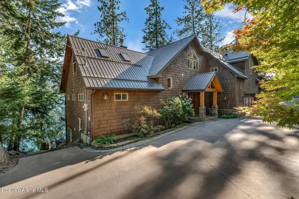 6469 E Evernade RD, Hayden, ID 83835