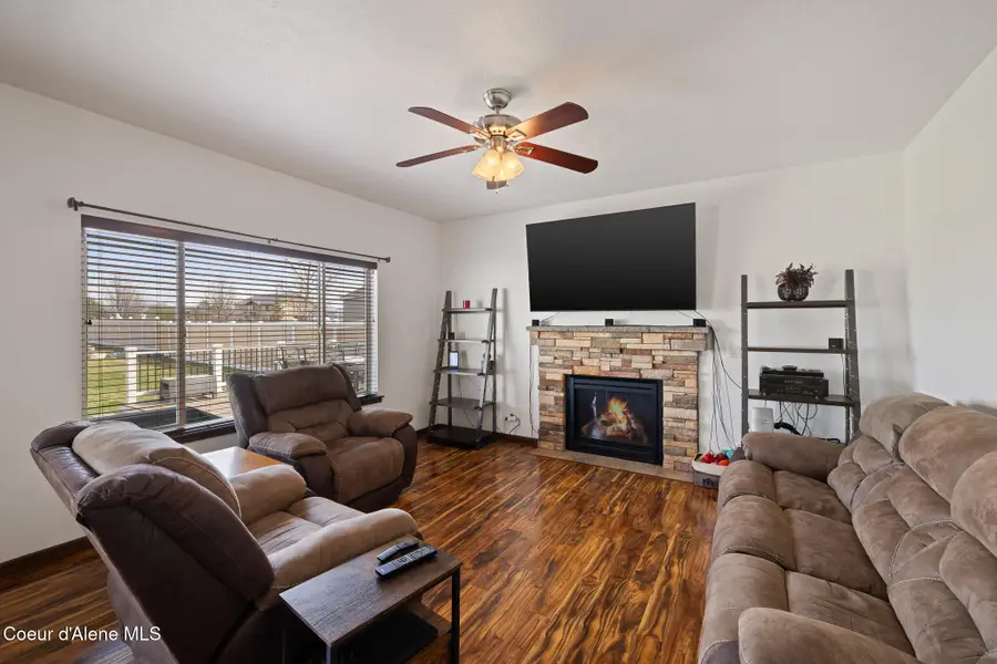 14932 N Pristine Cir, Rathdrum, ID 83858 - #2