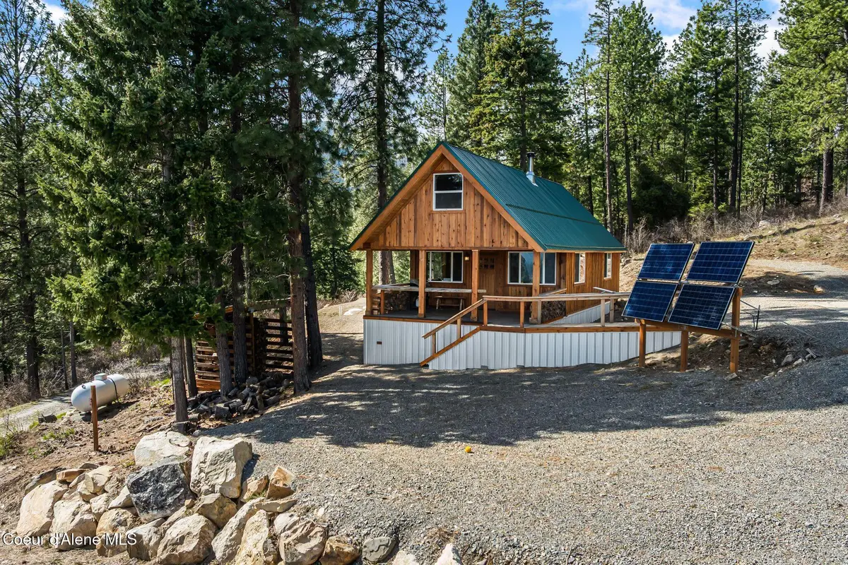 595 Snowcat LN, Bonners Ferry, ID 83805 - #1