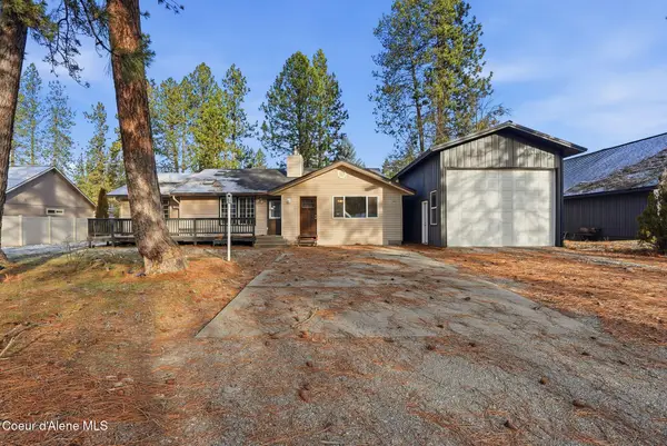 1135 E Forest Park Ln, Coeur d'Alene, ID 83815