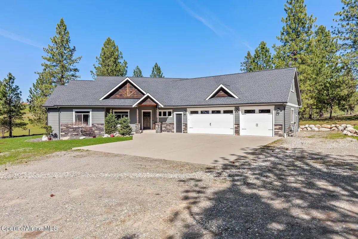 7433 E Highview Dr, Coeur Dalene, ID 83814 - #1