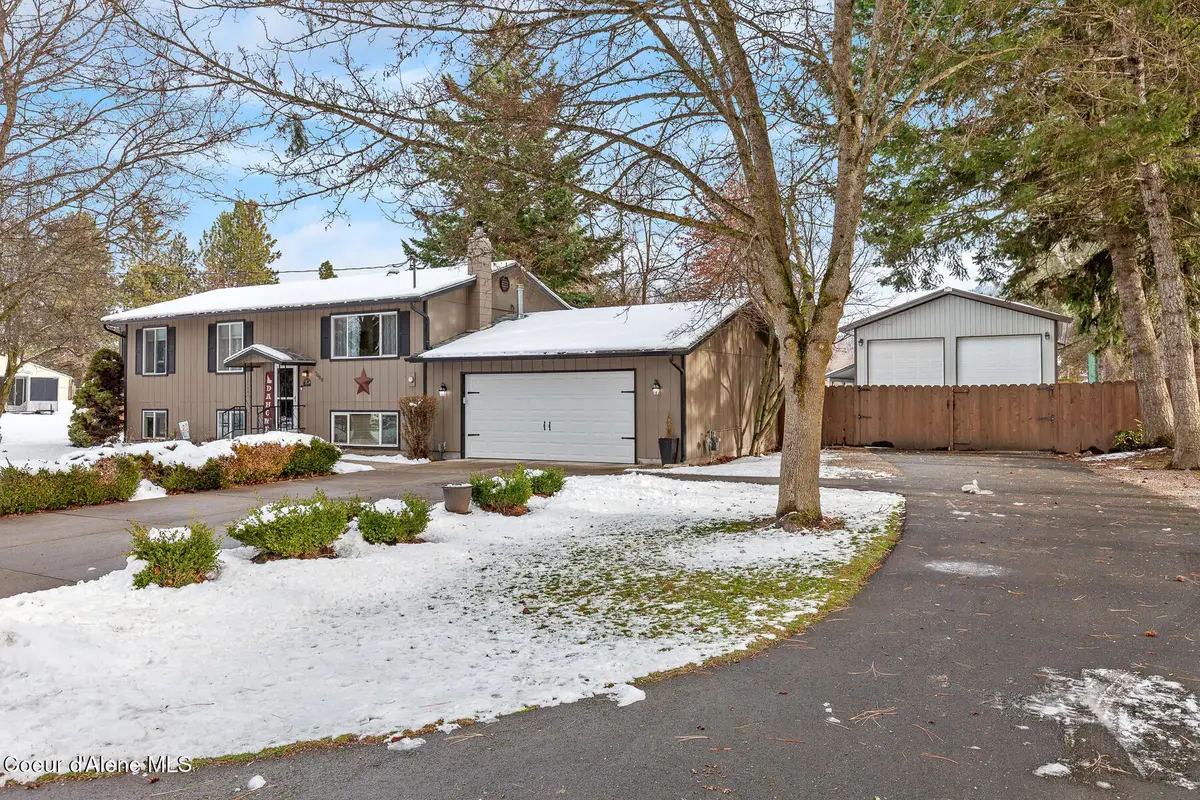 7088 N Colfax St, Dalton Gardens, ID 83815 - Image #1