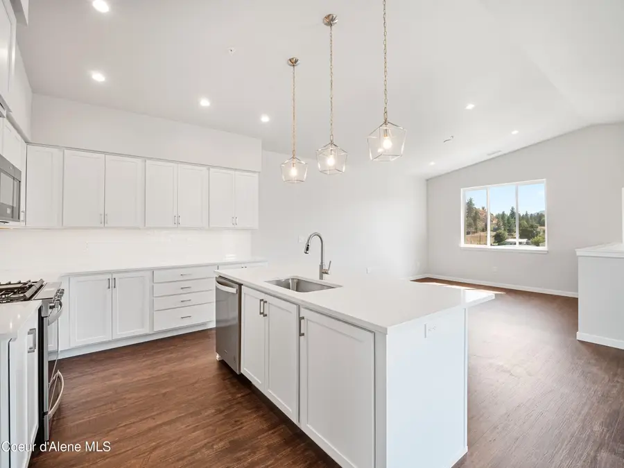 962 E RAILROAD AVE, Post Falls, ID 83854 - #3