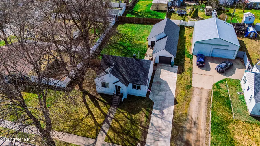 1613 N 7th ST, Coeur Dalene, ID 83814 - #3