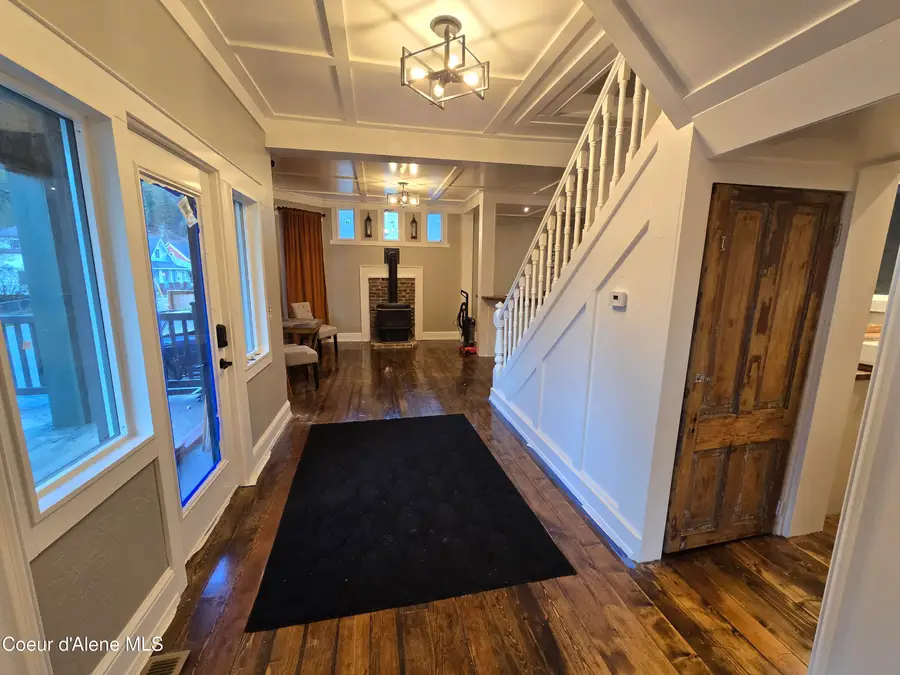 118 River St, Wallace, ID 83873 - #3