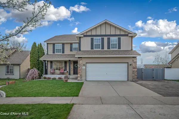 2033 N BUNTING LN, Post Falls, ID 83854