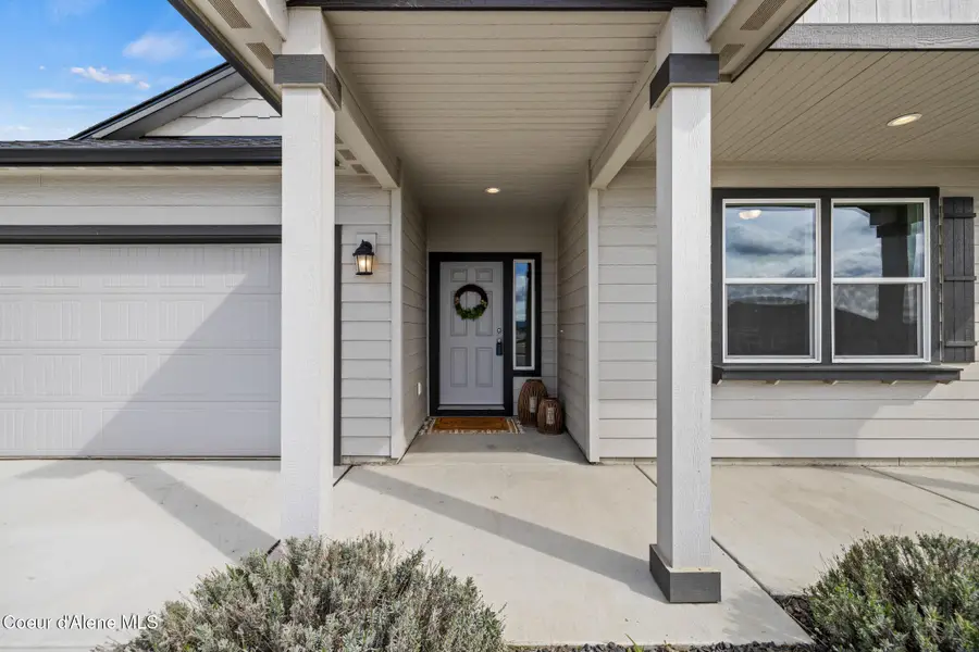 5977 W Theismann Road, Rathdrum, ID 83858 - #2