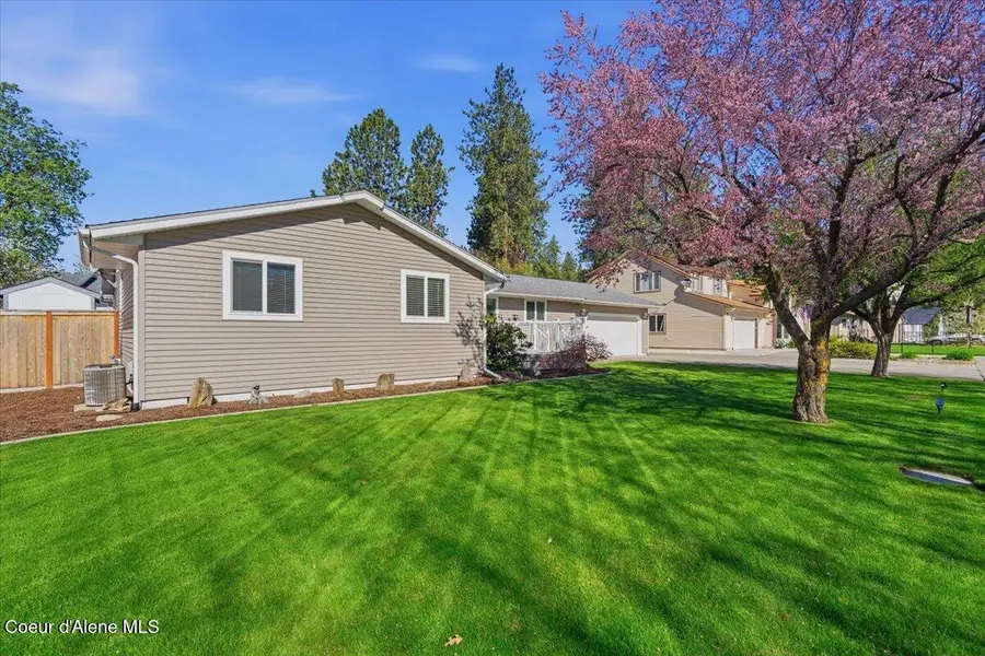 416 S Timber LN, Post Falls, ID 83854 - #3