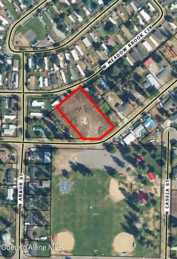 8339 W 4th St, Rathdrum, ID 83858