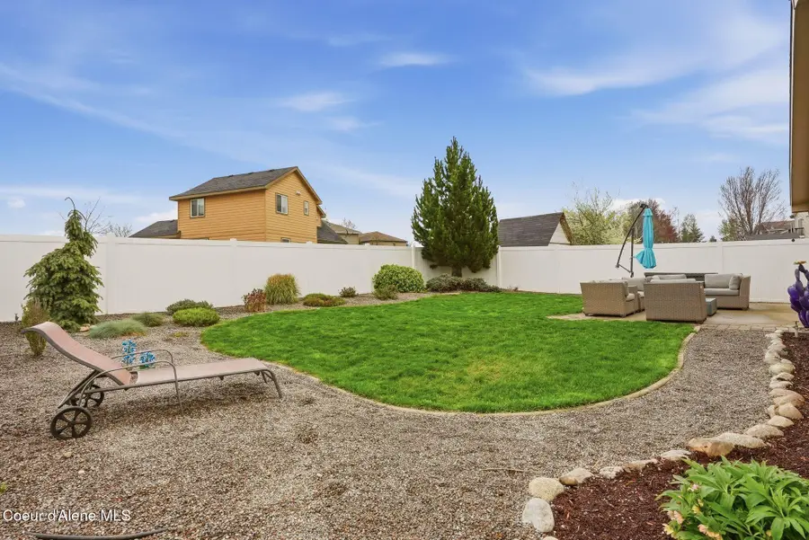 1675 W Yaquina DR, Post Falls, ID 83854 - #2