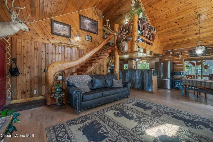 124 Brown Creek Rd, Naples, ID 83847 - #3