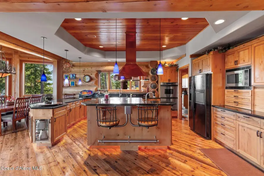 18869 S Trekker Woods Rd, Coeur Dalene, ID 83814 - #3