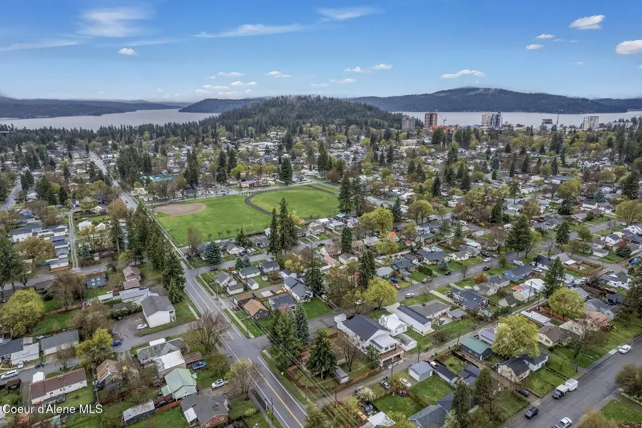 1421 E St Maries Ave, Coeur Dalene, ID 83814 - #3